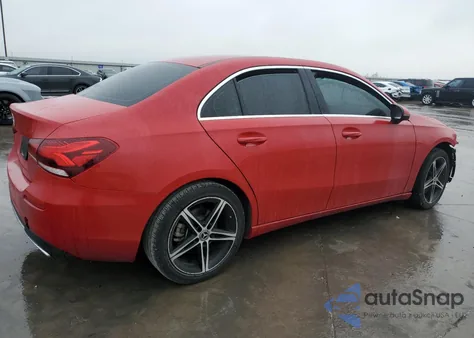 2019 Mercedes-Benz A 220 z USA, uszkodzony, nr VIN WDD3G4EB3KW019285